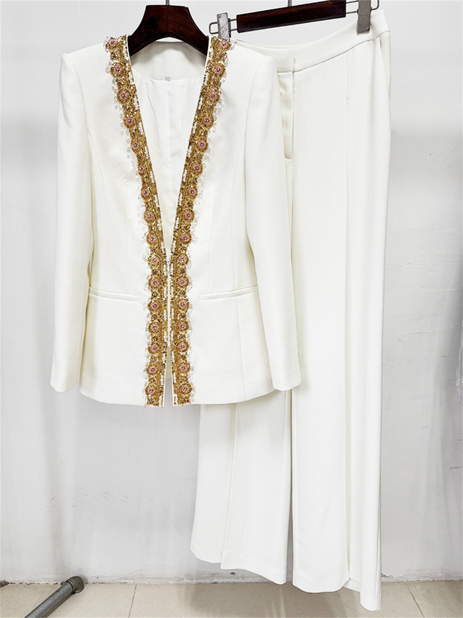 Platlogy Luxury Gold Beaded White Two Piece Women Suit Elegant Formal Blazer And Trouser Set For Business Wedding Party