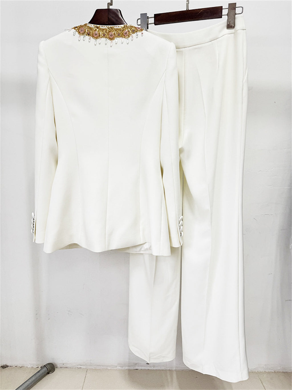 Platlogy Luxury Gold Beaded White Two Piece Women Suit Elegant Formal Blazer And Trouser Set For Business Wedding Party
