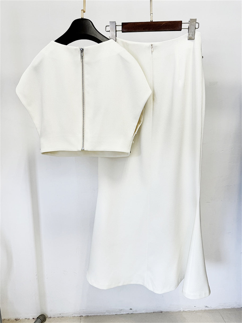 Platlogy Luxury Handmade Shell Beaded Two Piece Outfit Elegant Crop Top Mermaid Long Skirt Set For Wedding Guest Formal Party