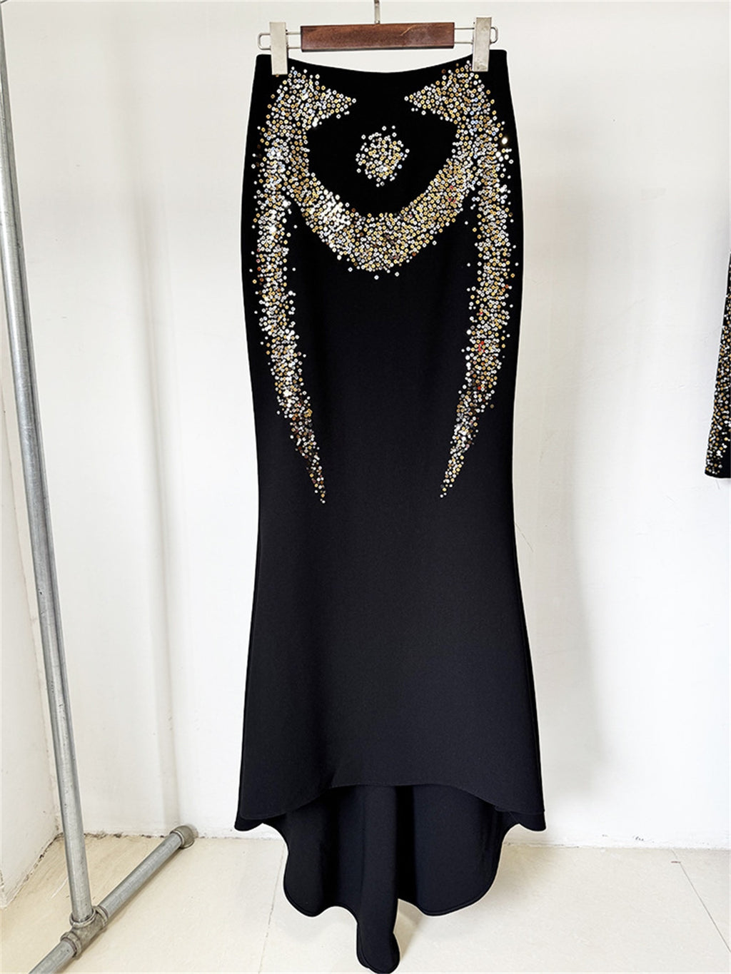 Platlogy Black Heavy Rhinestone Two Piece Evening Set Long Sleeve Cropped Top Asymmetrical Mermaid Skirt Formal Party Outfit