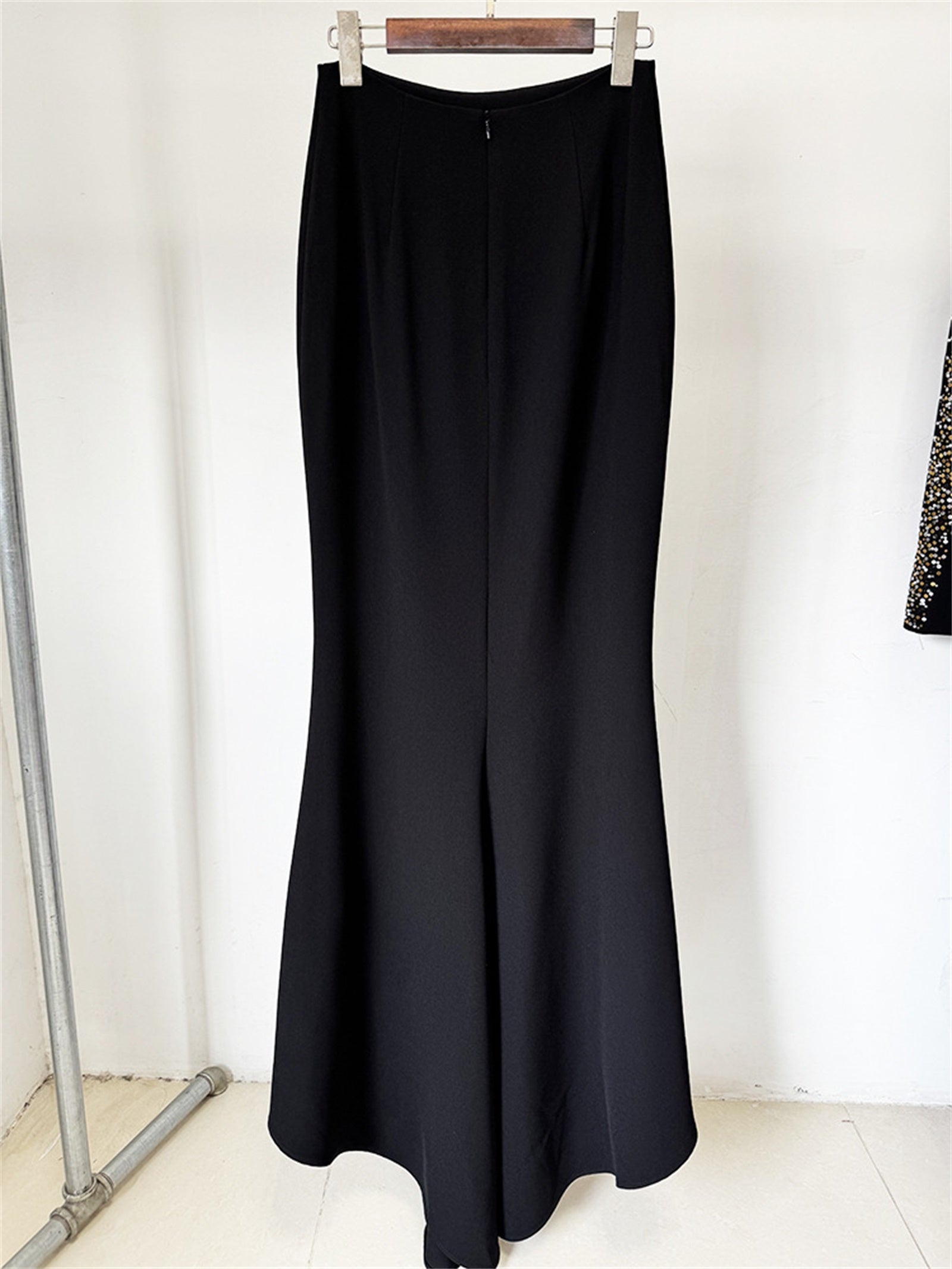 Platlogy Black Heavy Rhinestone Two Piece Evening Set Long Sleeve Cropped Top Asymmetrical Mermaid Skirt Formal Party Outfit