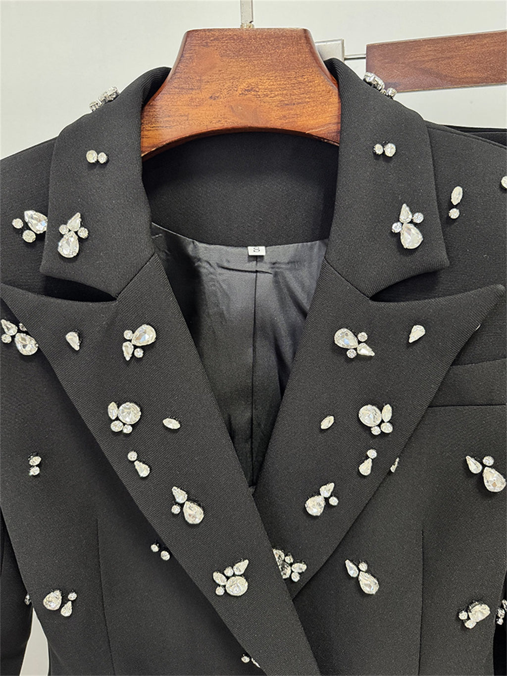 Platlogy Women Elegant Rhinestone Embellished Blazer and Flared Pants Formal Two Piece Suit