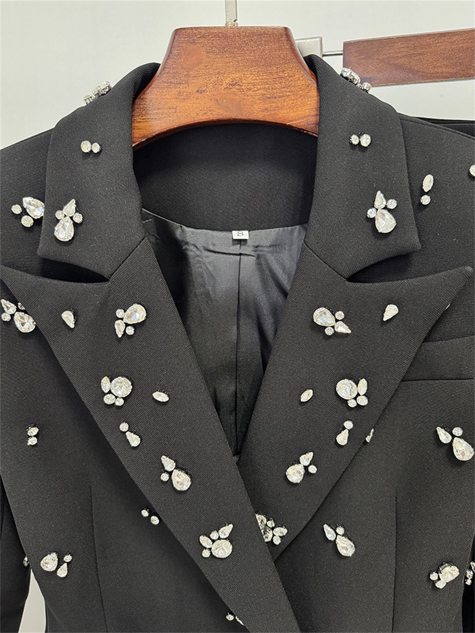 Platlogy Women Elegant Rhinestone Embellished Blazer and Flared Pants Formal Two Piece Suit