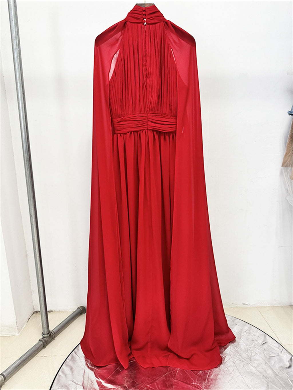 Platlogy Red High Neck Cape Sleeve Chiffon Maxi Evening Dress Elegant Formal Party Gown