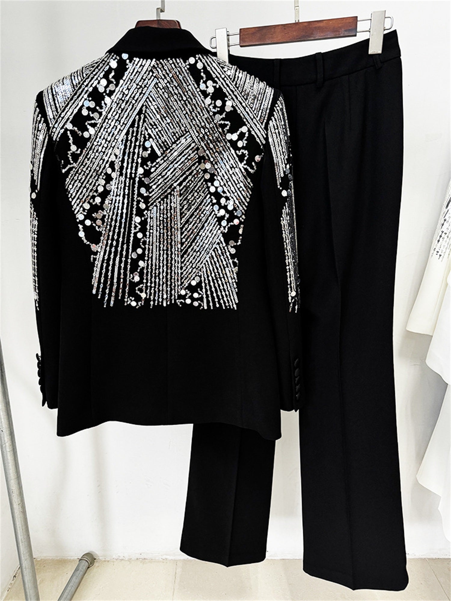 Sparkly Beaded Tuxedo Blazer Straight Leg Pants Suit For Party