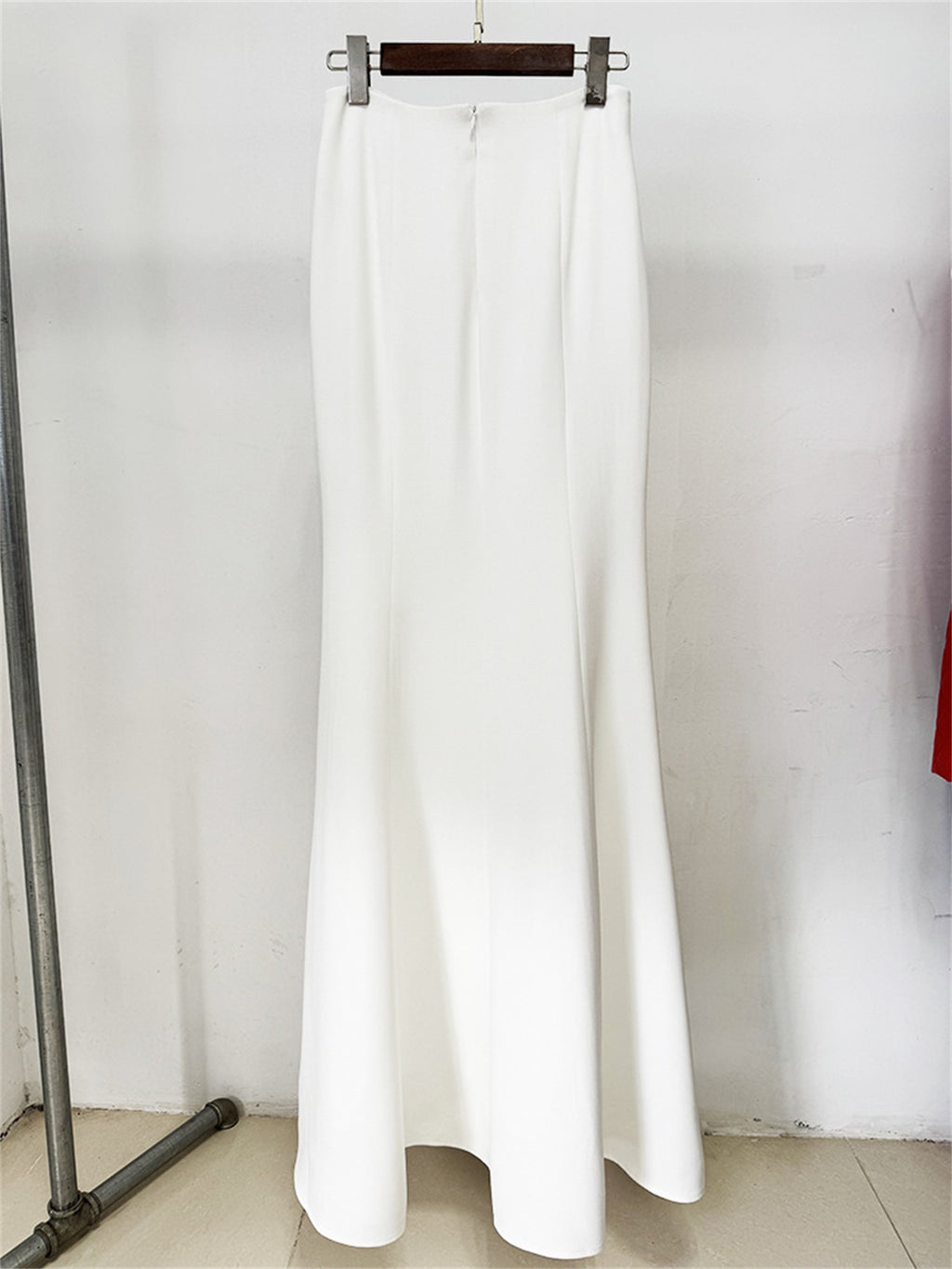 Platlogy White Two Piece Mermaid Evening Gown Handmade Rhinestone Sleeveless Formal Party Dress