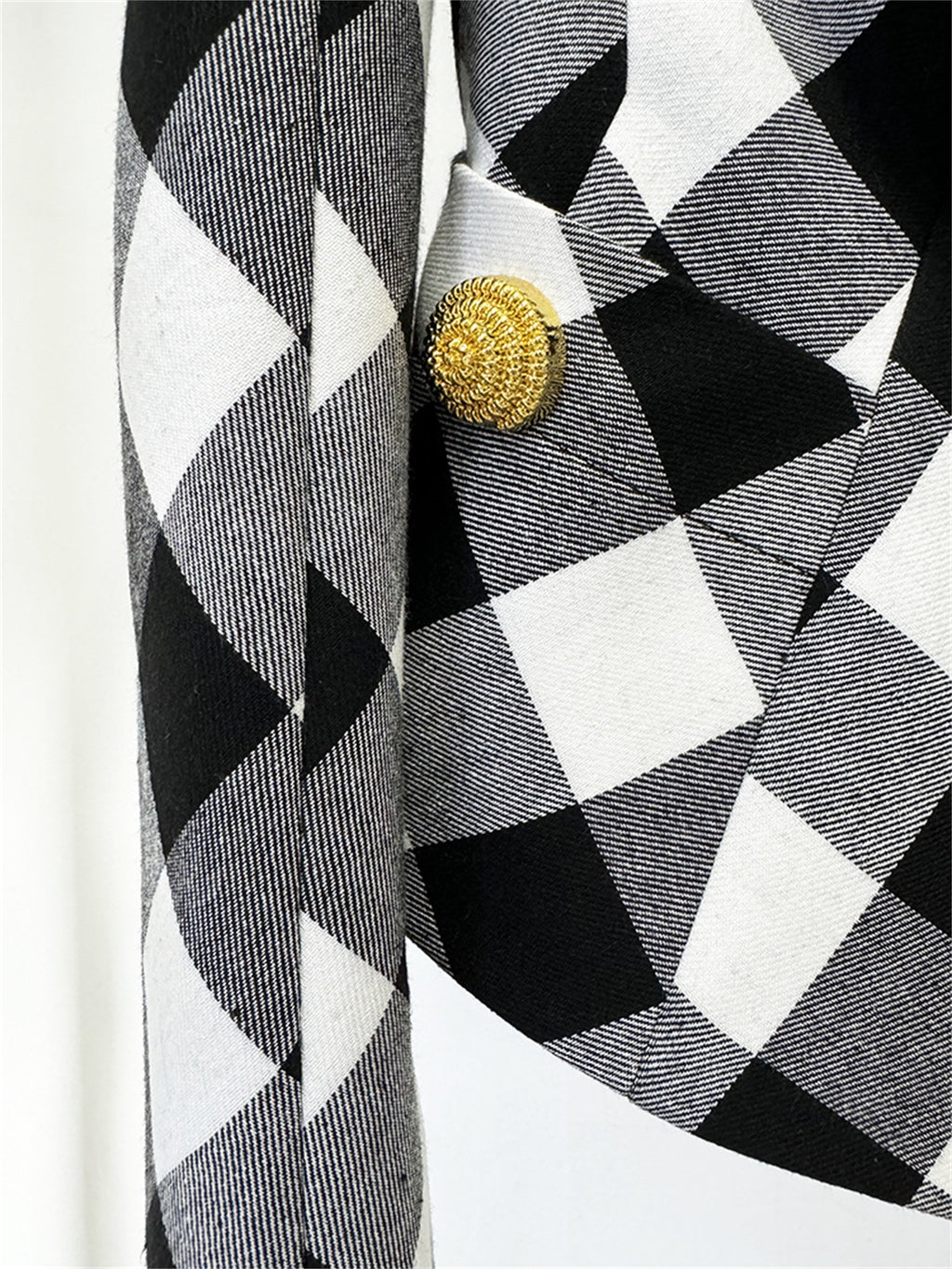 Platlogy Women Stylish Diamond Plaid Gold Button Tailored Blazer Elegant Office Casual Outerwear