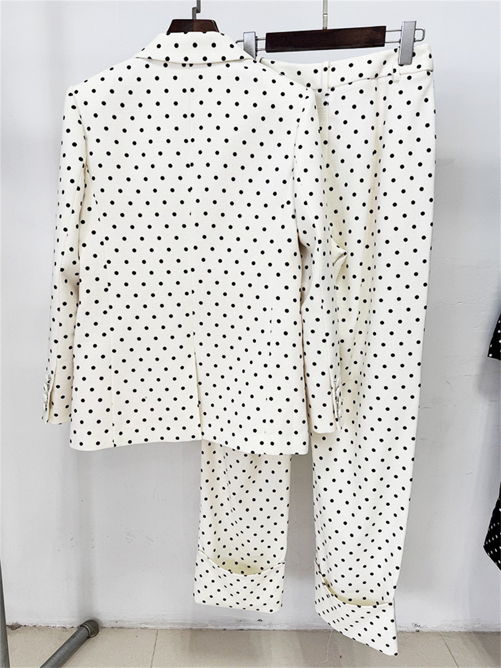 Platlogy Women White Polka Dot Suit Set With Red Bow Blazer And Straight Trousers 2 Piece Outfit For Work Party Daily Wear