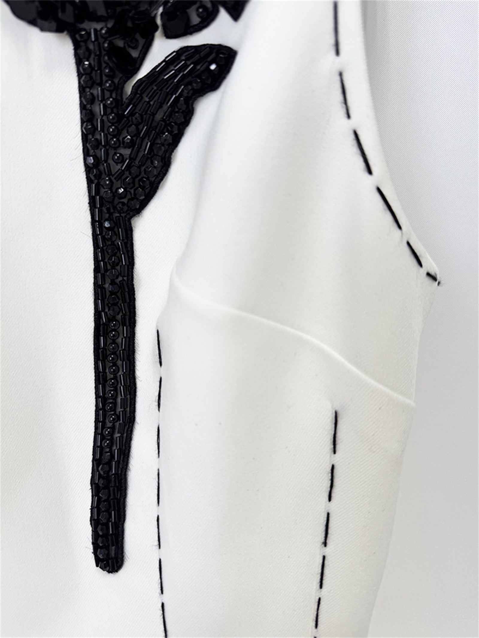 Platlogy White Sleeveless Mini Dress With Black Floral Applique Elegant Work Party Sheath Dress