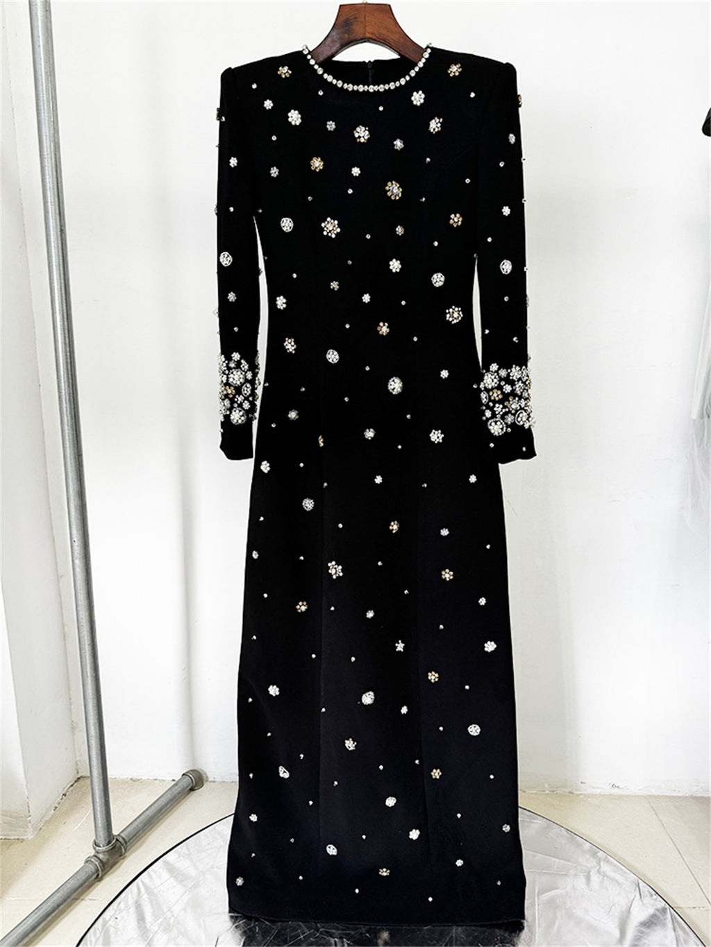 platlogy Women's Fashion Designer Party Formal Long Sleeve Luxurious Rhinestone Diamonds Beaded Long Maxi Dress Gowns