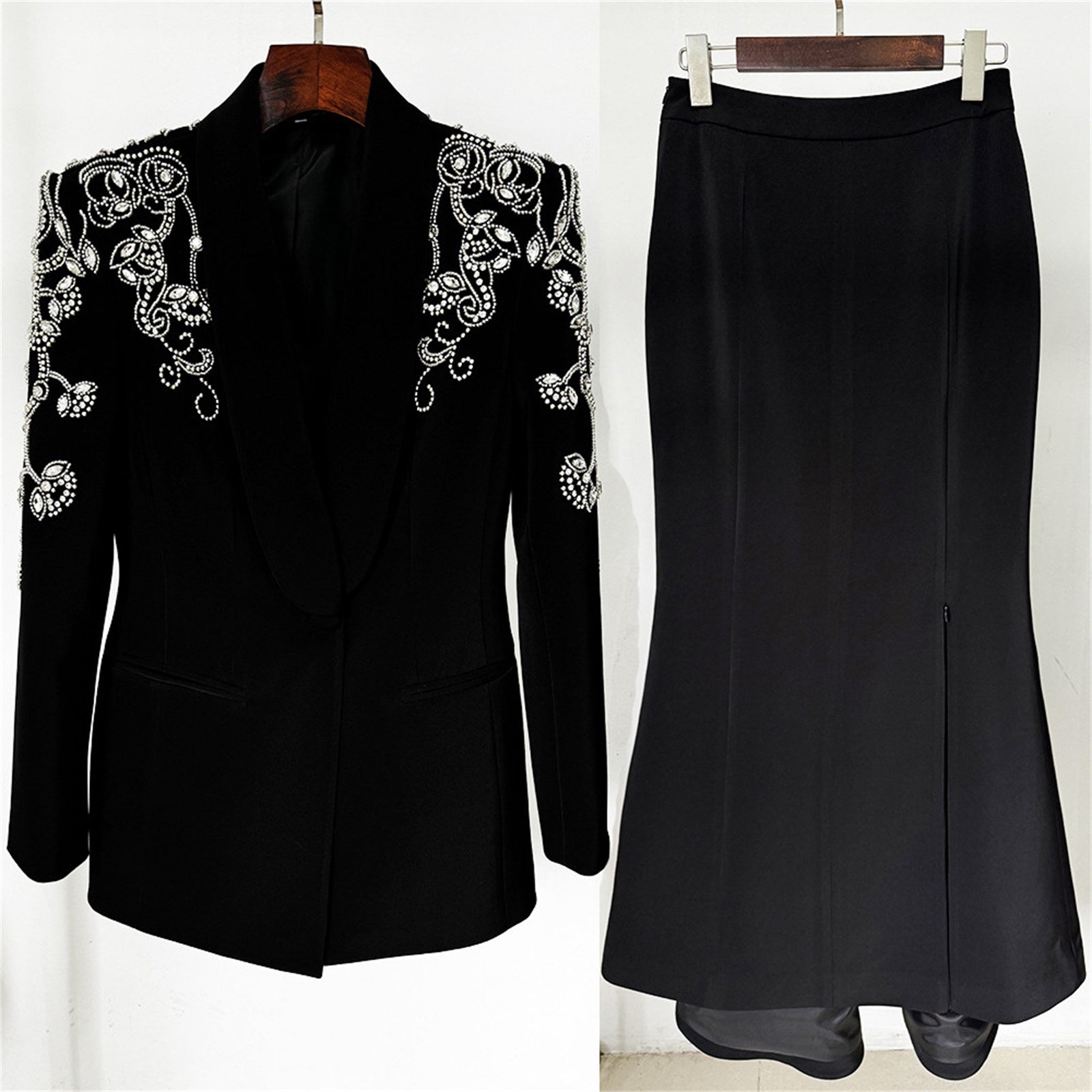 Platlogy Elegant Black Mermaid Midi Skirt Formal Split Bodycon Skirt For Business Party Occasions