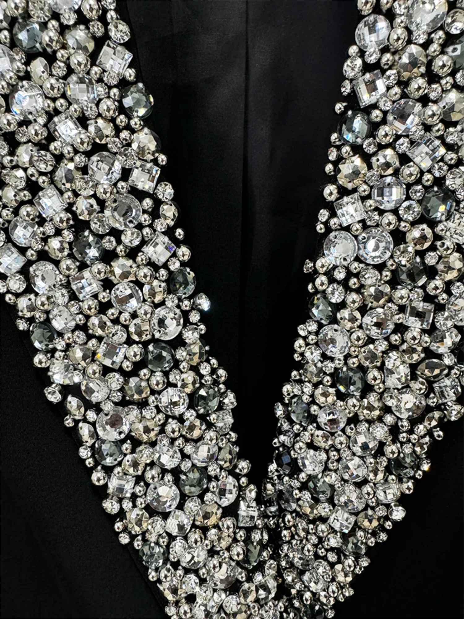 Platlogy Women's Luxury Designer Jacket Slim Fitting Rhinestone Diamonds Beaded Long Blazer Coat