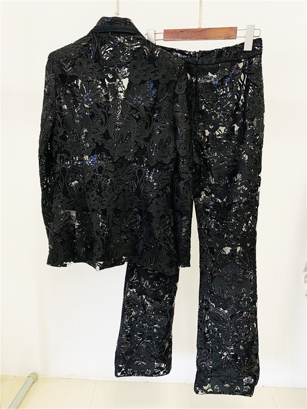 Platlogy Women's 2024 2 Pieces Suit Set Single Button Guipure Lace Sequined Blazer Jacket Pants Suit Outfit