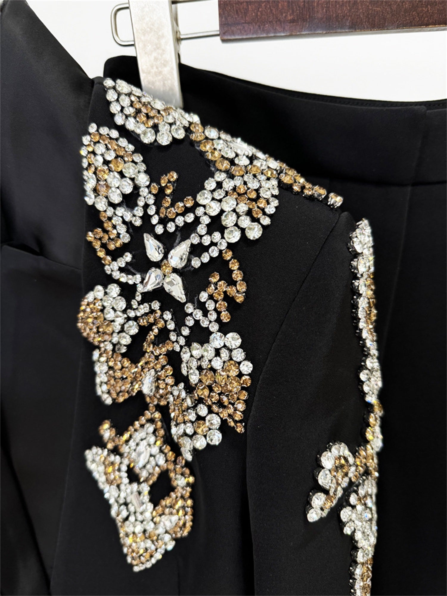 Platlogy Women's Designer Suit Women Beaded Diamonds Stand Collar Single Button Blazer Wide-leg Pants Set 2PCS